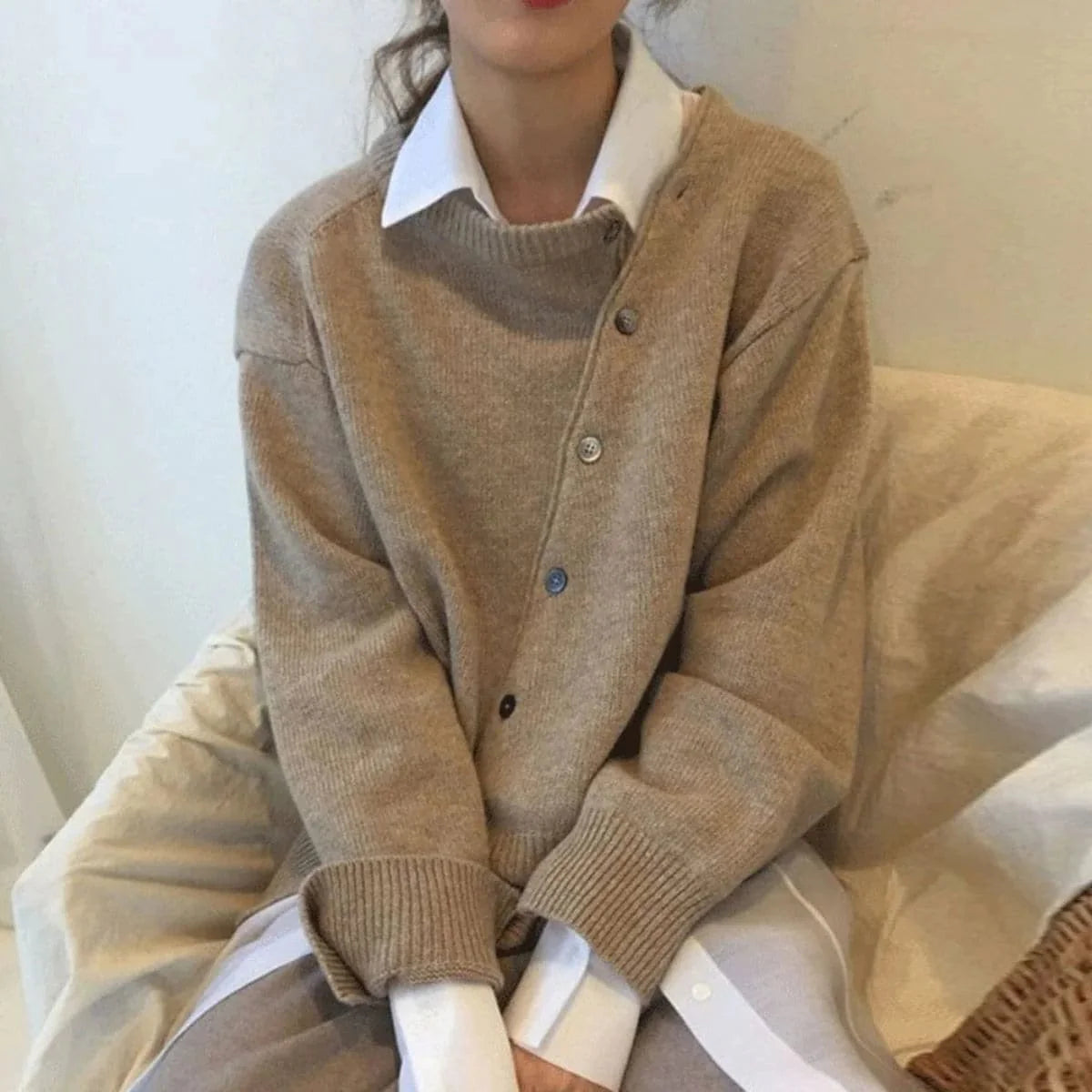 The comfortable and elegant cashmere cardigan